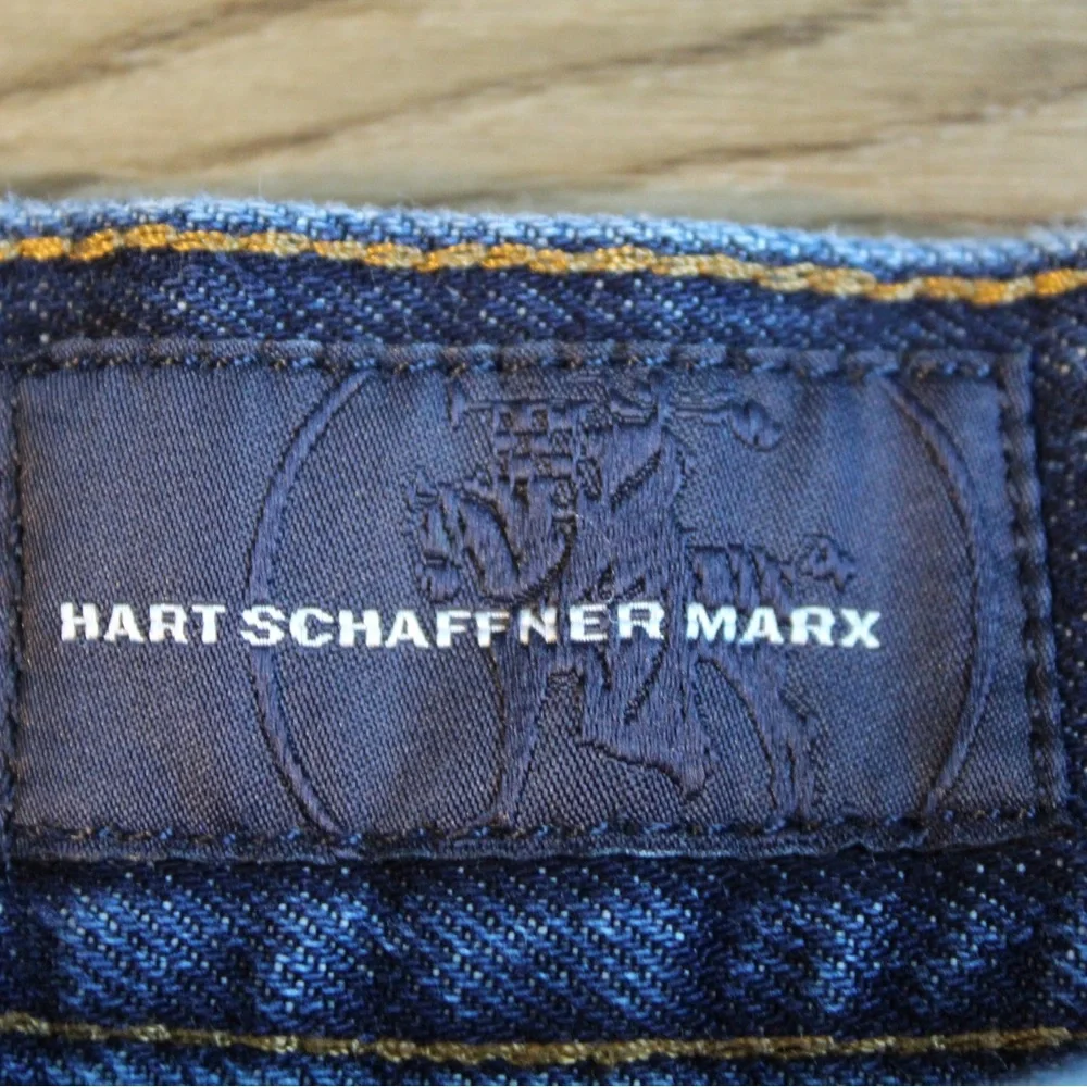 Hart Schaffner Marx Men’s Jeans Dark Indigo Straight Leg Denim Size 36x30 - Picture 7 of 8